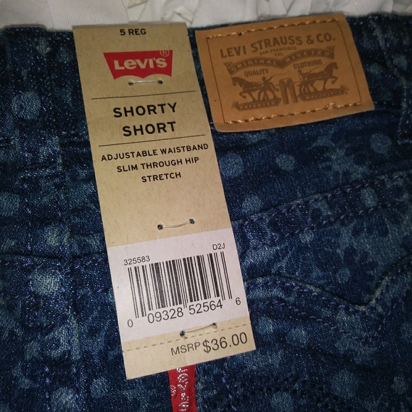 Levi's girls short size 5 - Picture 4 of 4